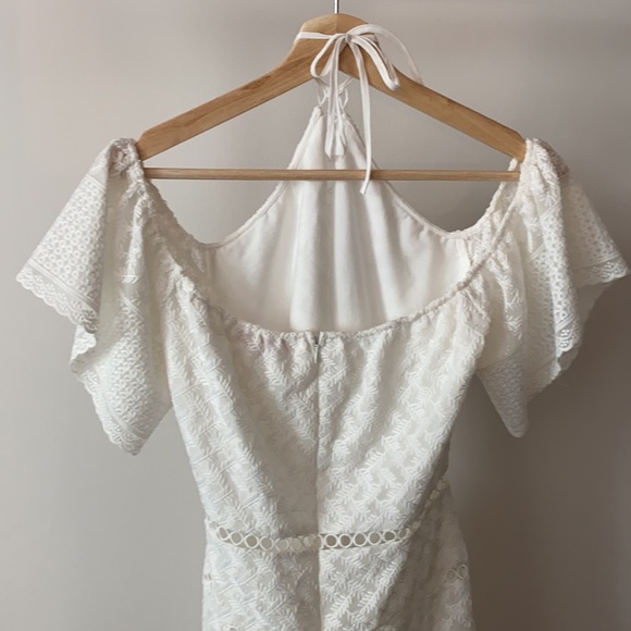 SOLD‼️Red Carter Tomey cold shoulder dress NWOT - Picture 5 of 5